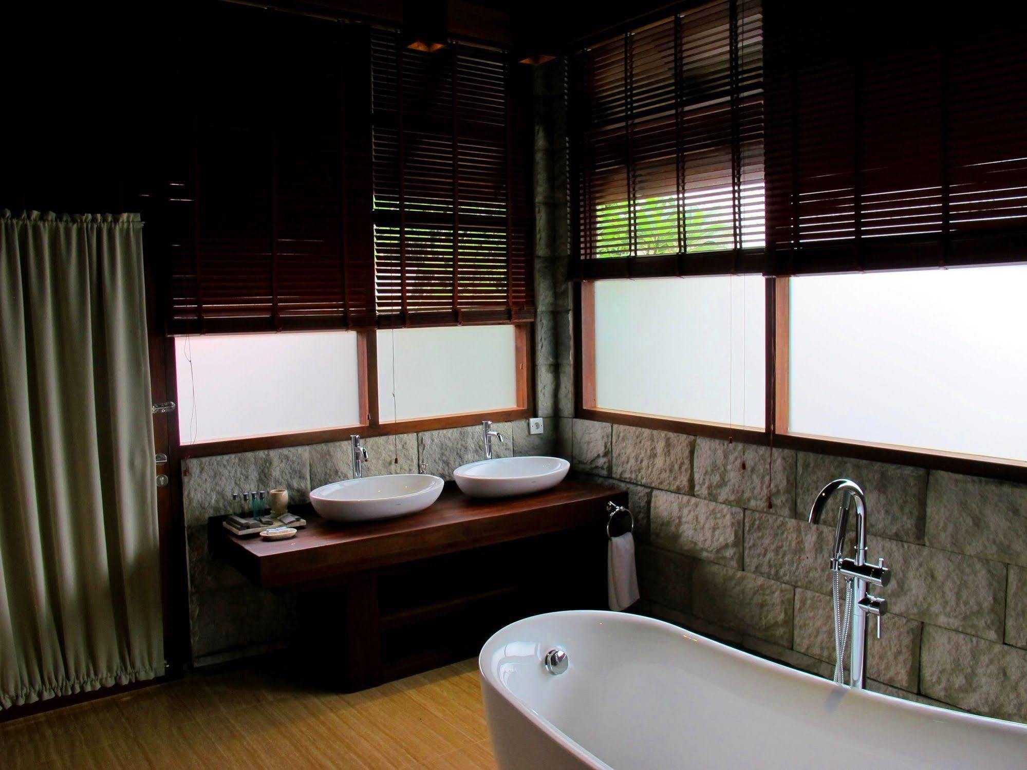 Arumdalu Private Resort Belitung Exterior foto
